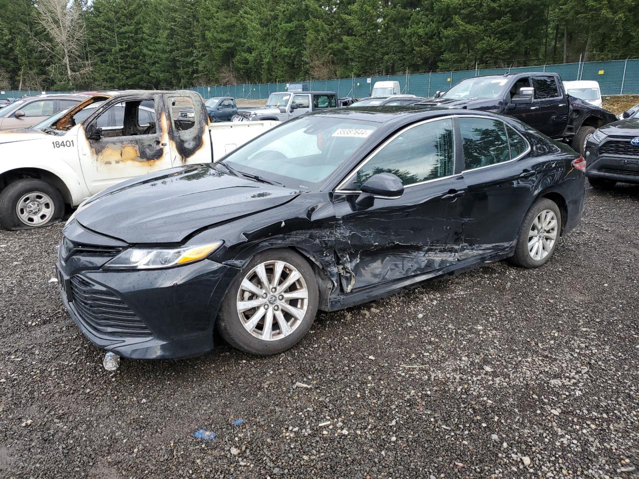 TOYOTA CAMRY LE 2020