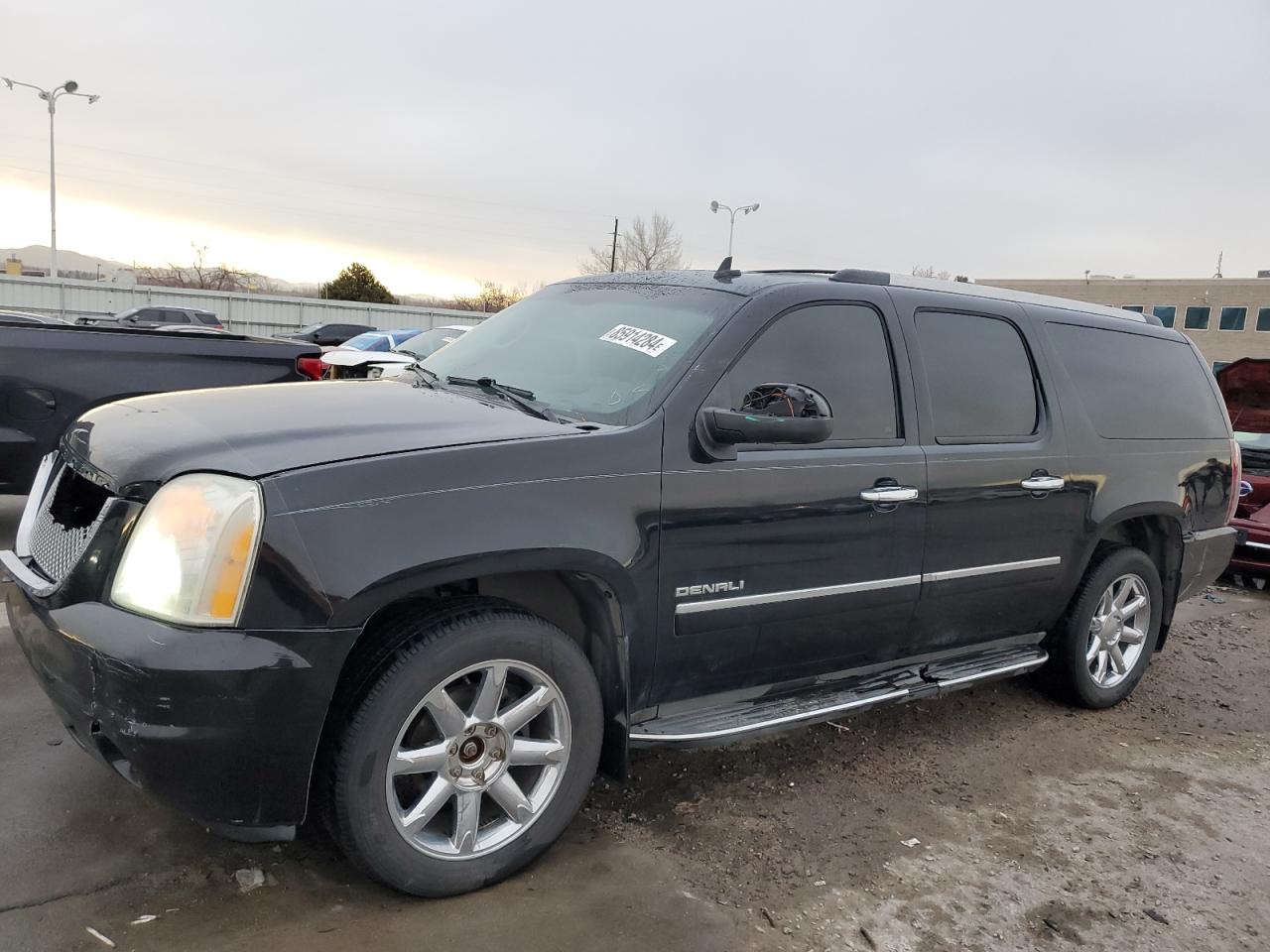 GMC YUKON XL D 2010