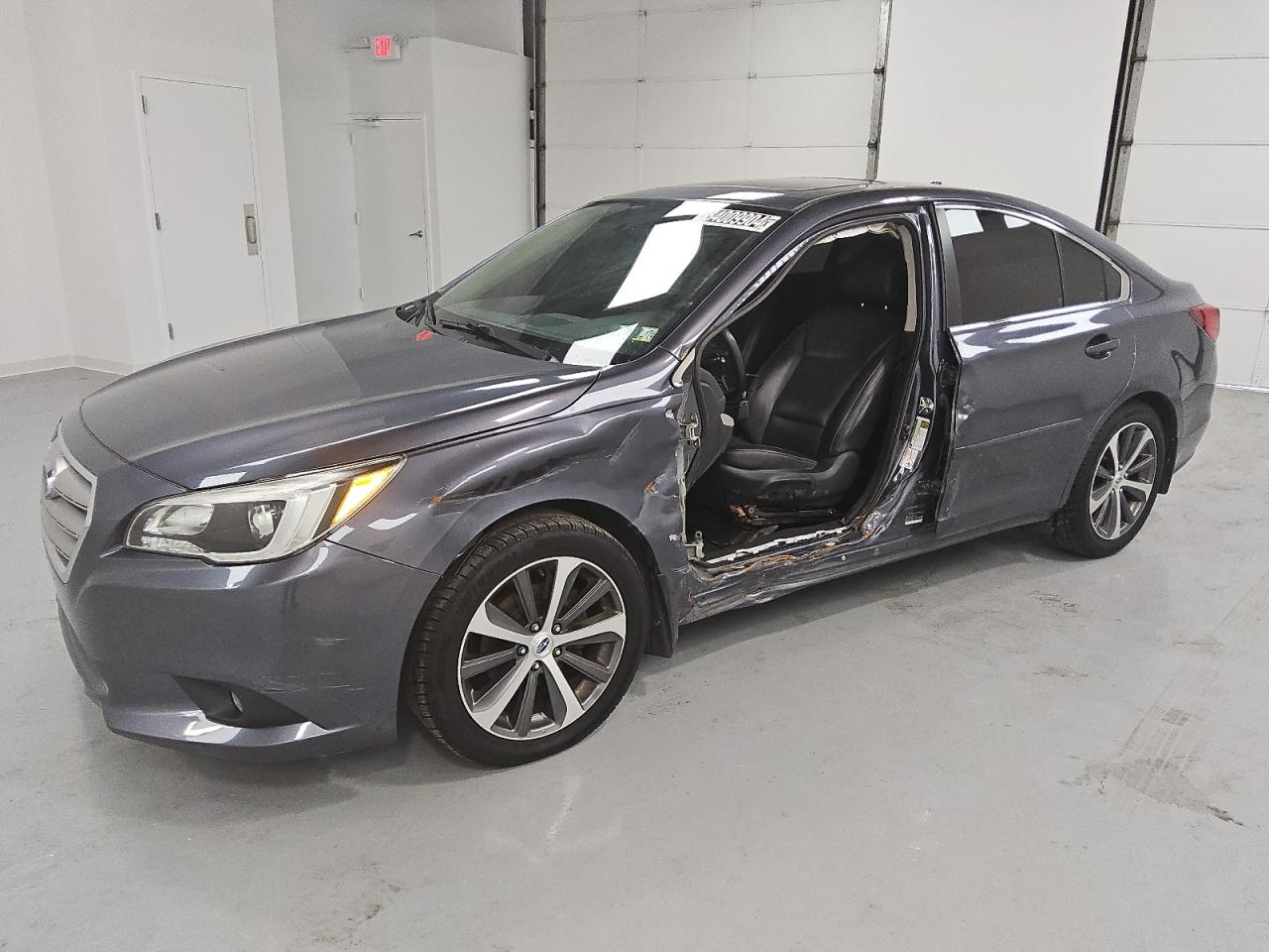 SUBARU LEGACY 2.5 2016