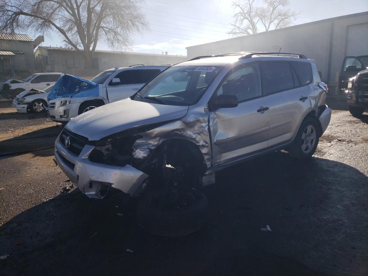 TOYOTA RAV4 2011