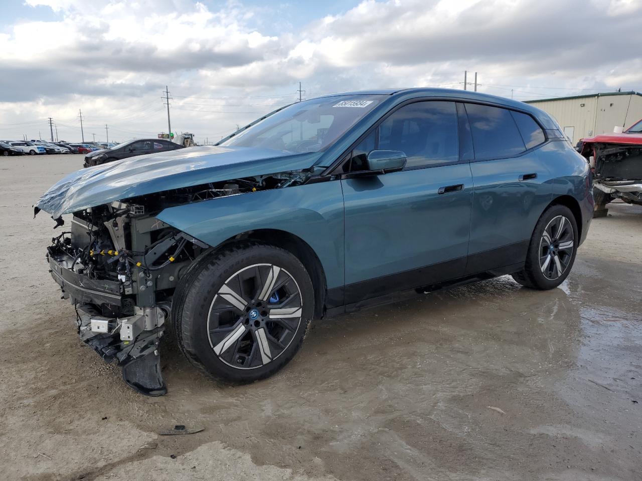 BMW IX XDRIVE5 2024