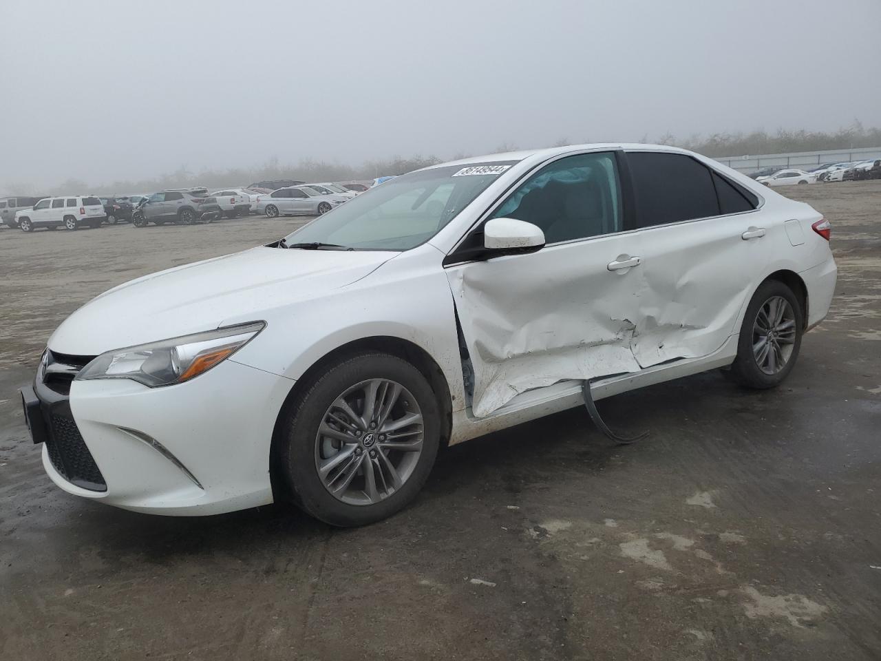 TOYOTA CAMRY LE 2017