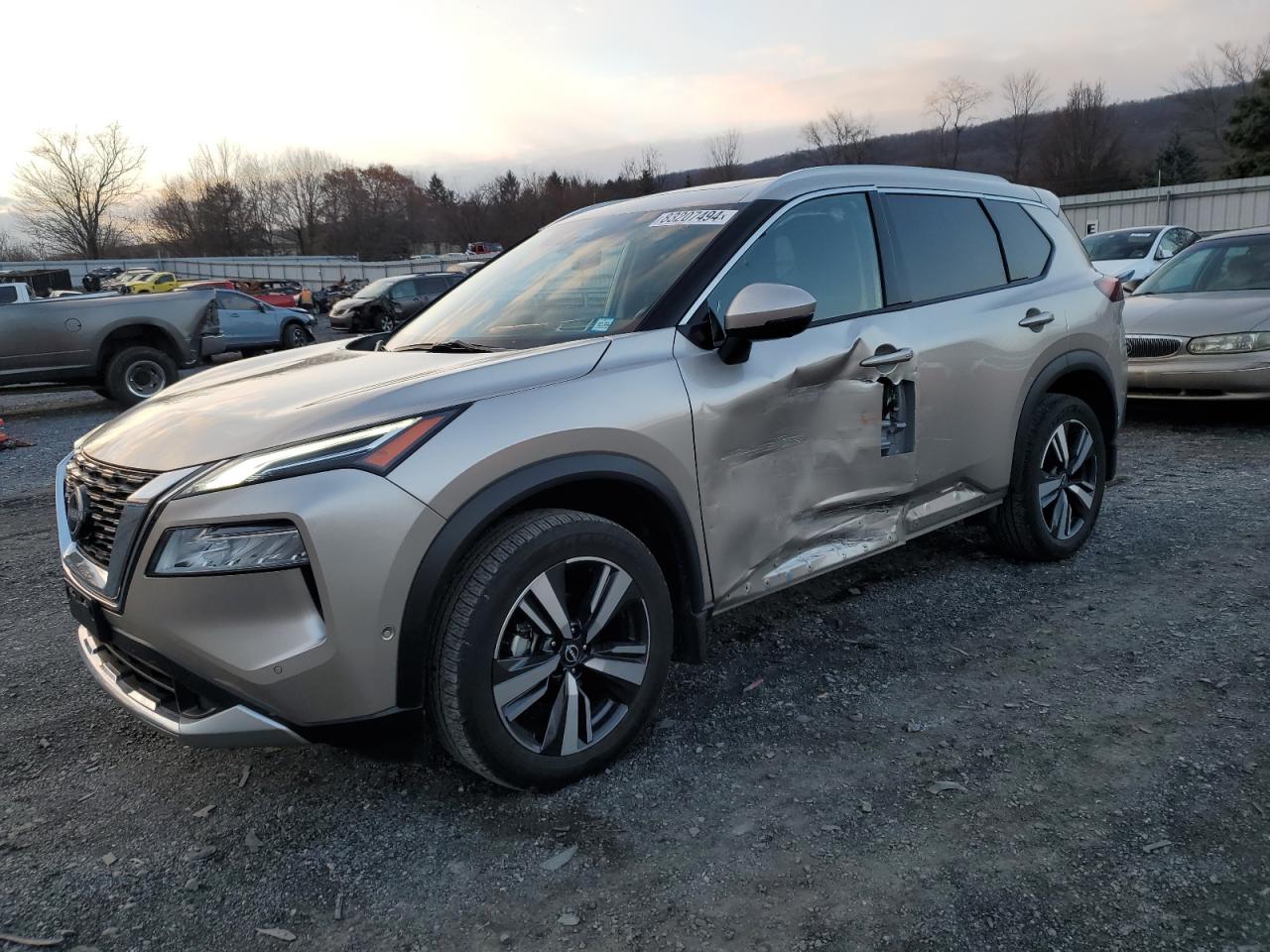 NISSAN ROGUE PLAT 2023