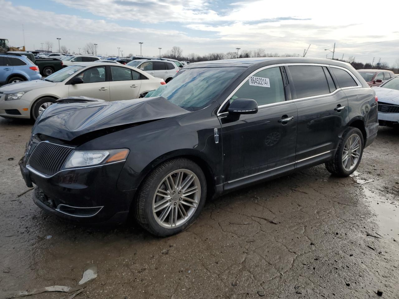LINCOLN MKT 2013