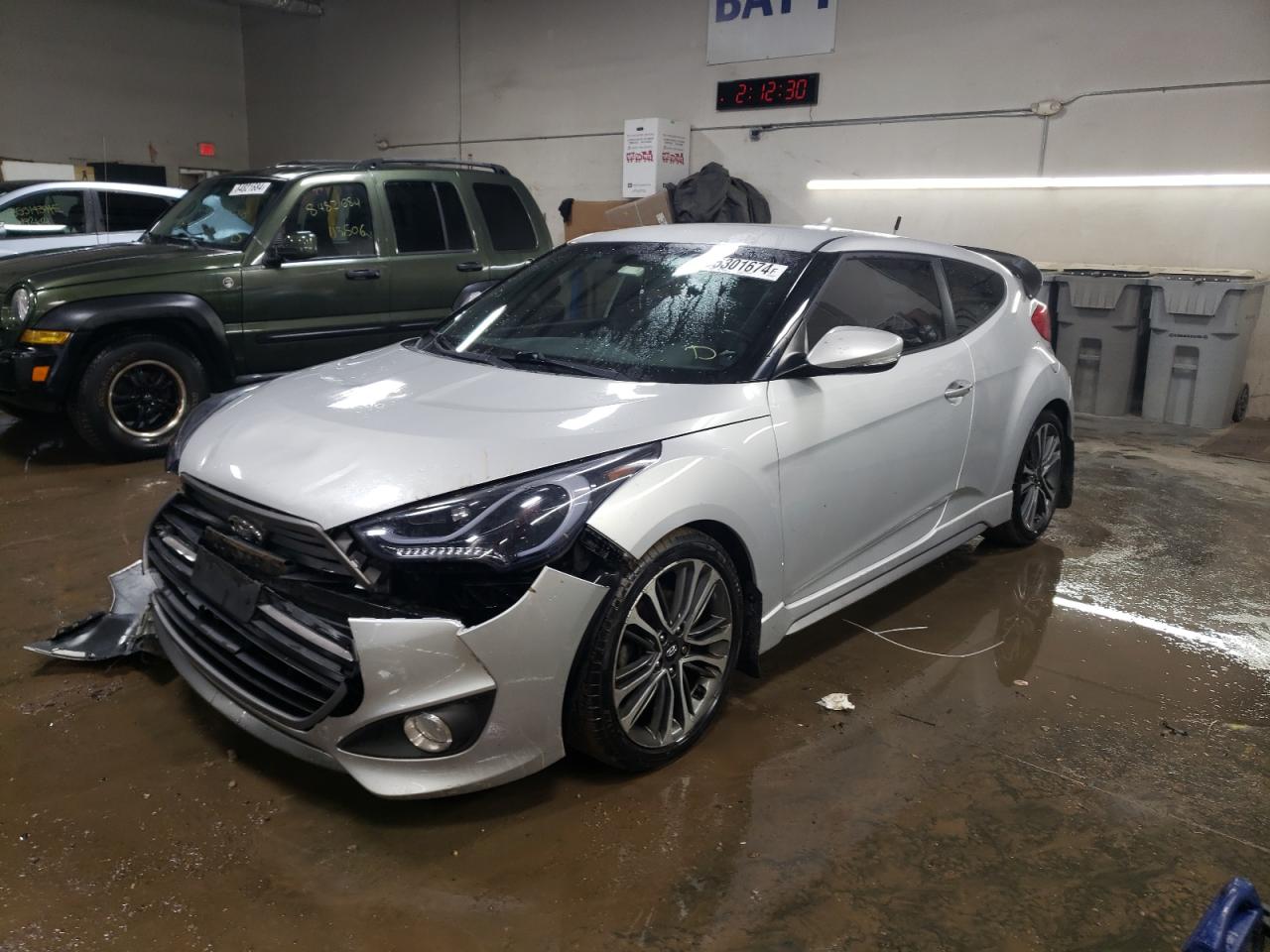 HYUNDAI VELOSTER T 2016