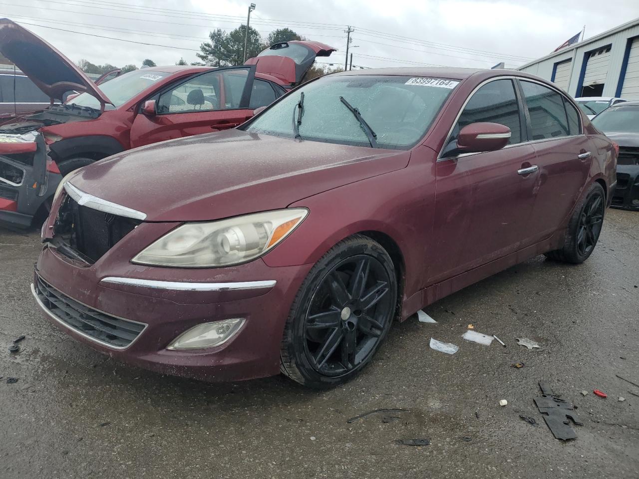 HYUNDAI GENESIS 3. 2013