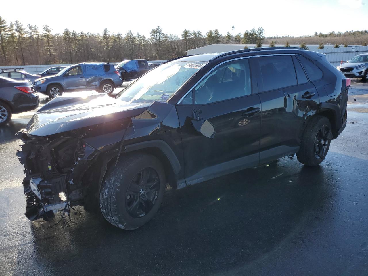 TOYOTA RAV4 XLE 2024