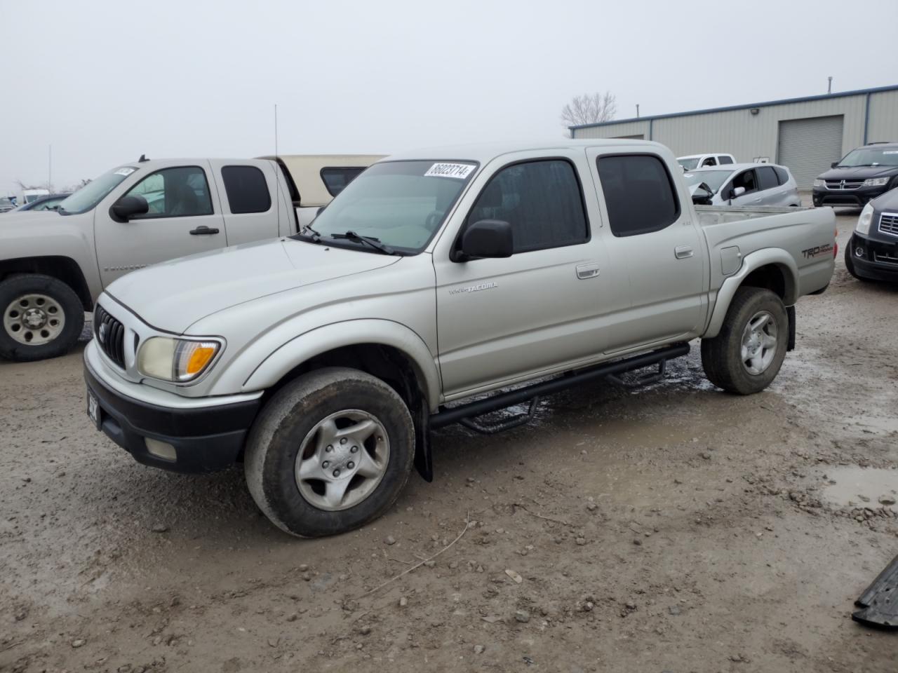 TOYOTA TACOMA DOU 2004