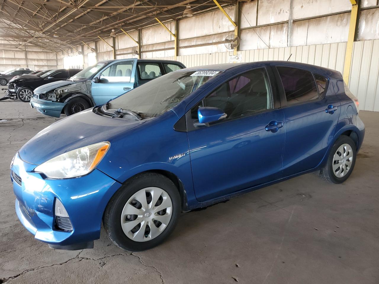 TOYOTA PRIUS C 2012