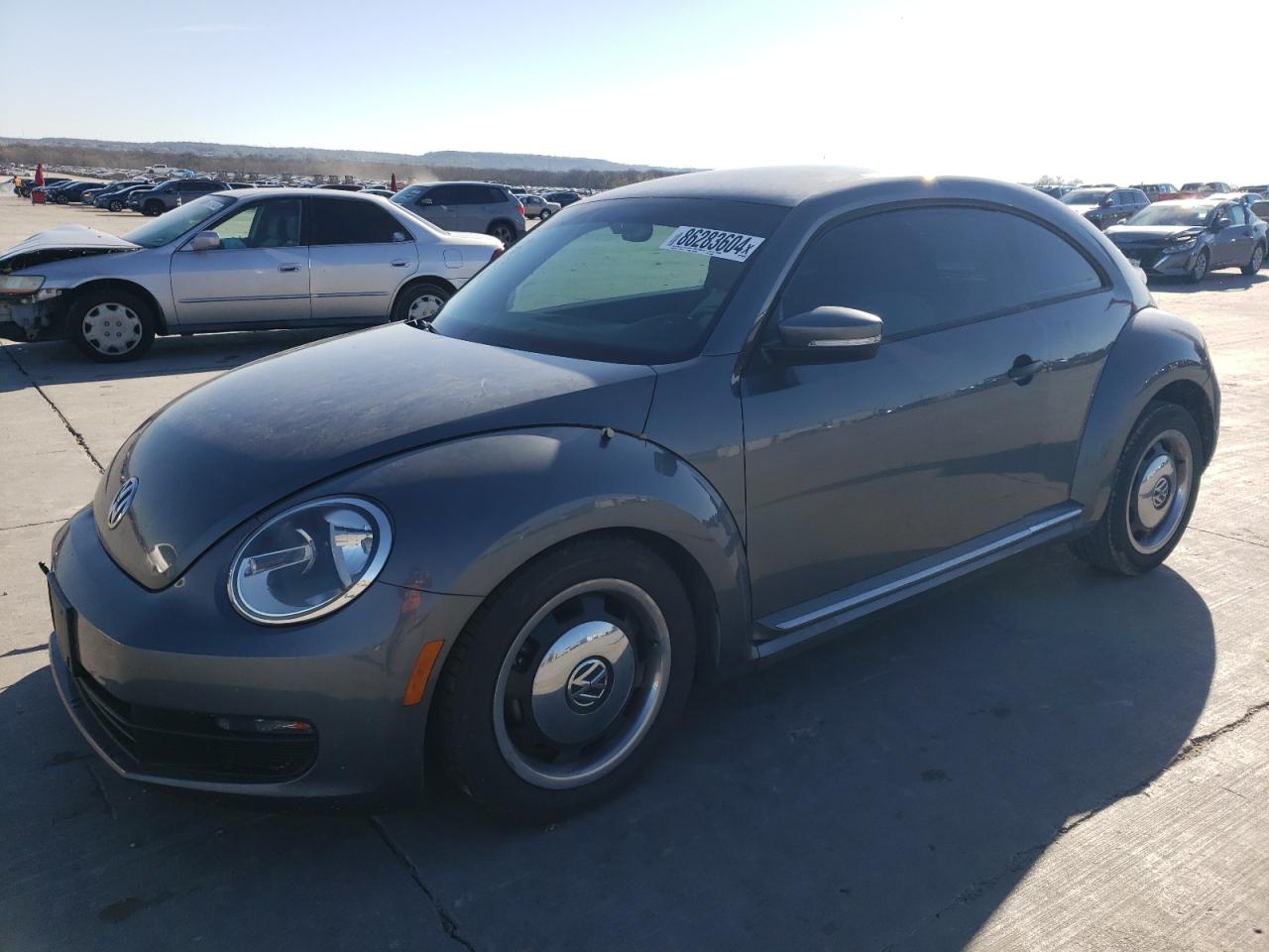 VOLKSWAGEN BEETLE 1.8 2016