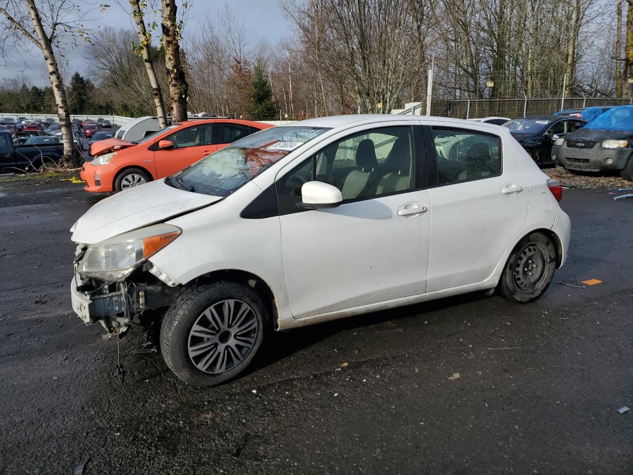 TOYOTA YARIS 2013