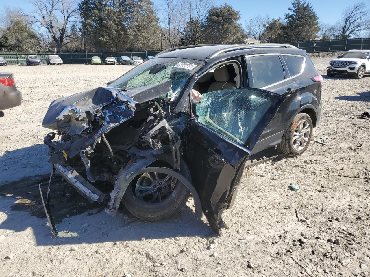 FORD ESCAPE SE 2018