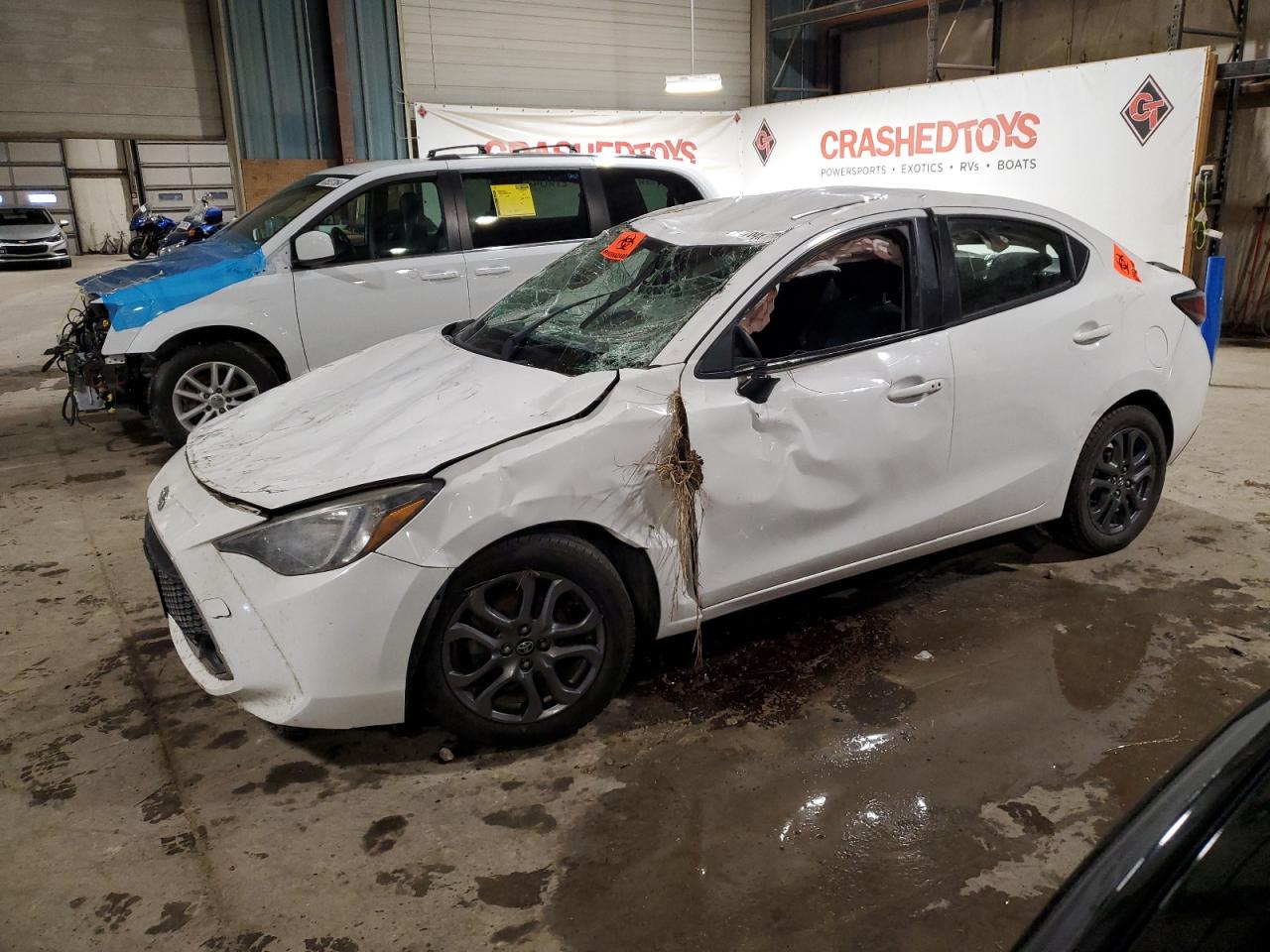 TOYOTA YARIS L 2019