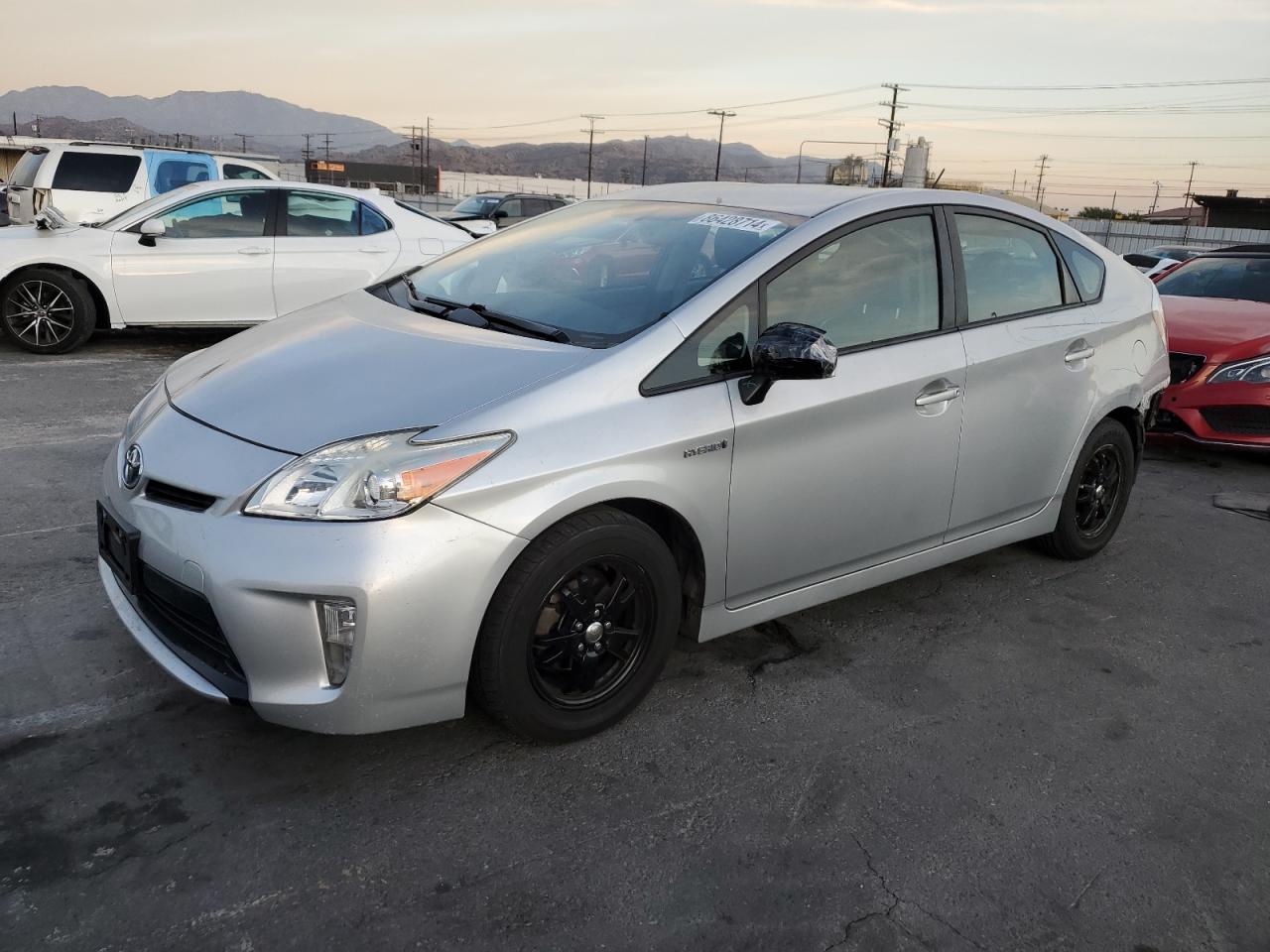 TOYOTA PRIUS 2015