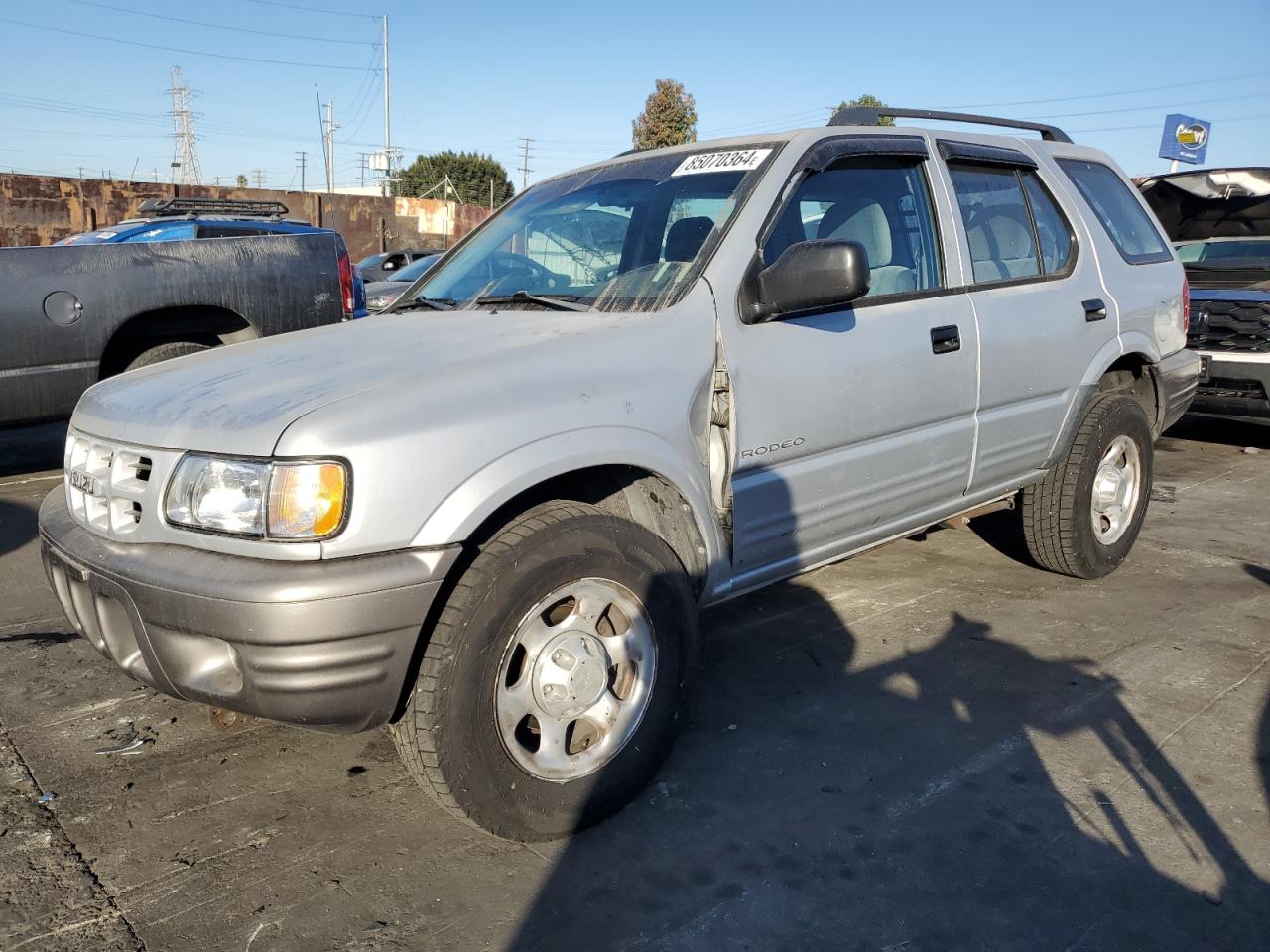 ISUZU RODEO S 2000