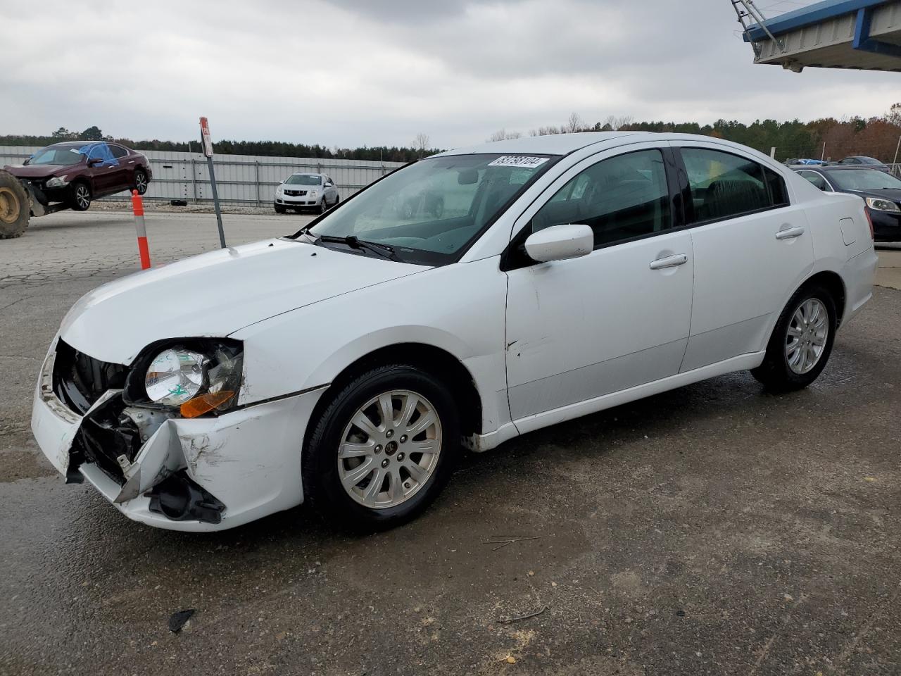 MITSUBISHI GALANT FE 2011