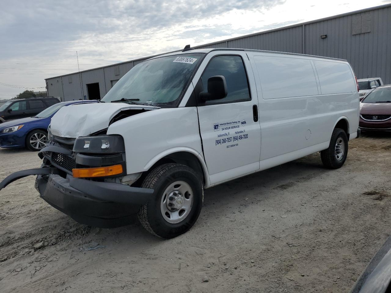 CHEVROLET EXPRESS G2 2023