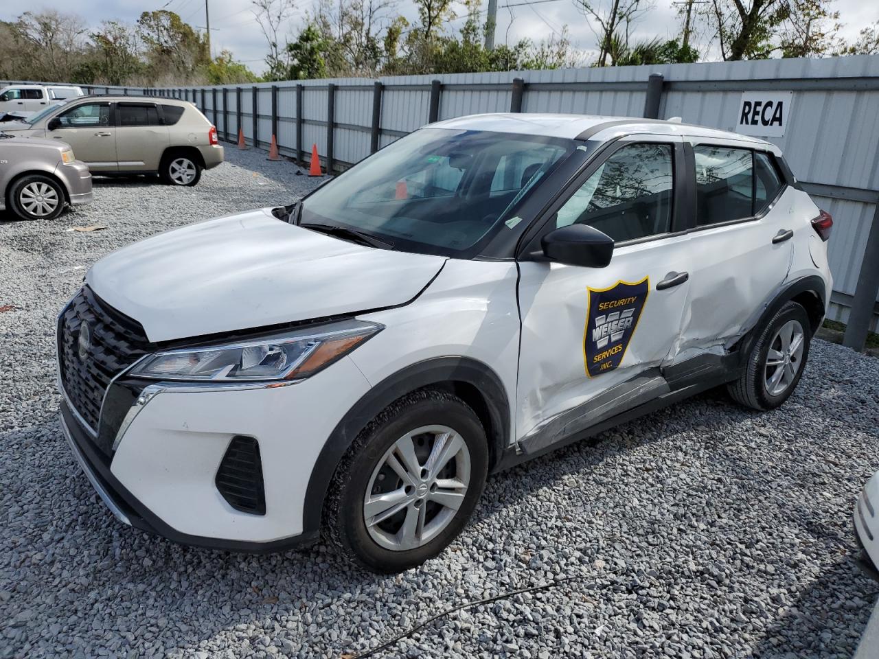NISSAN KICKS S 2024
