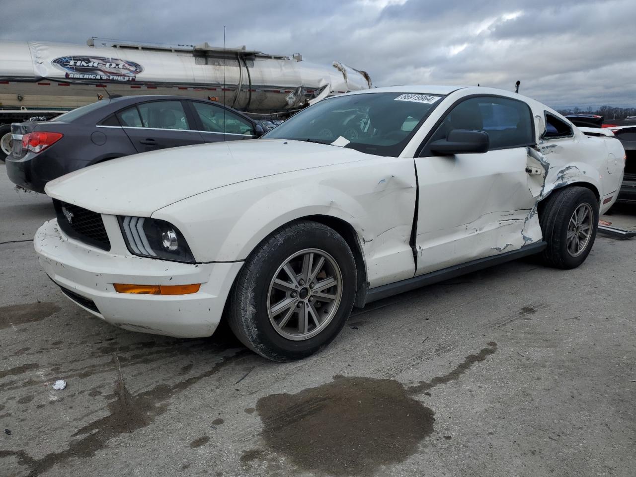 FORD MUSTANG 2005