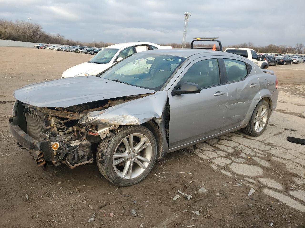 DODGE AVENGER 2014