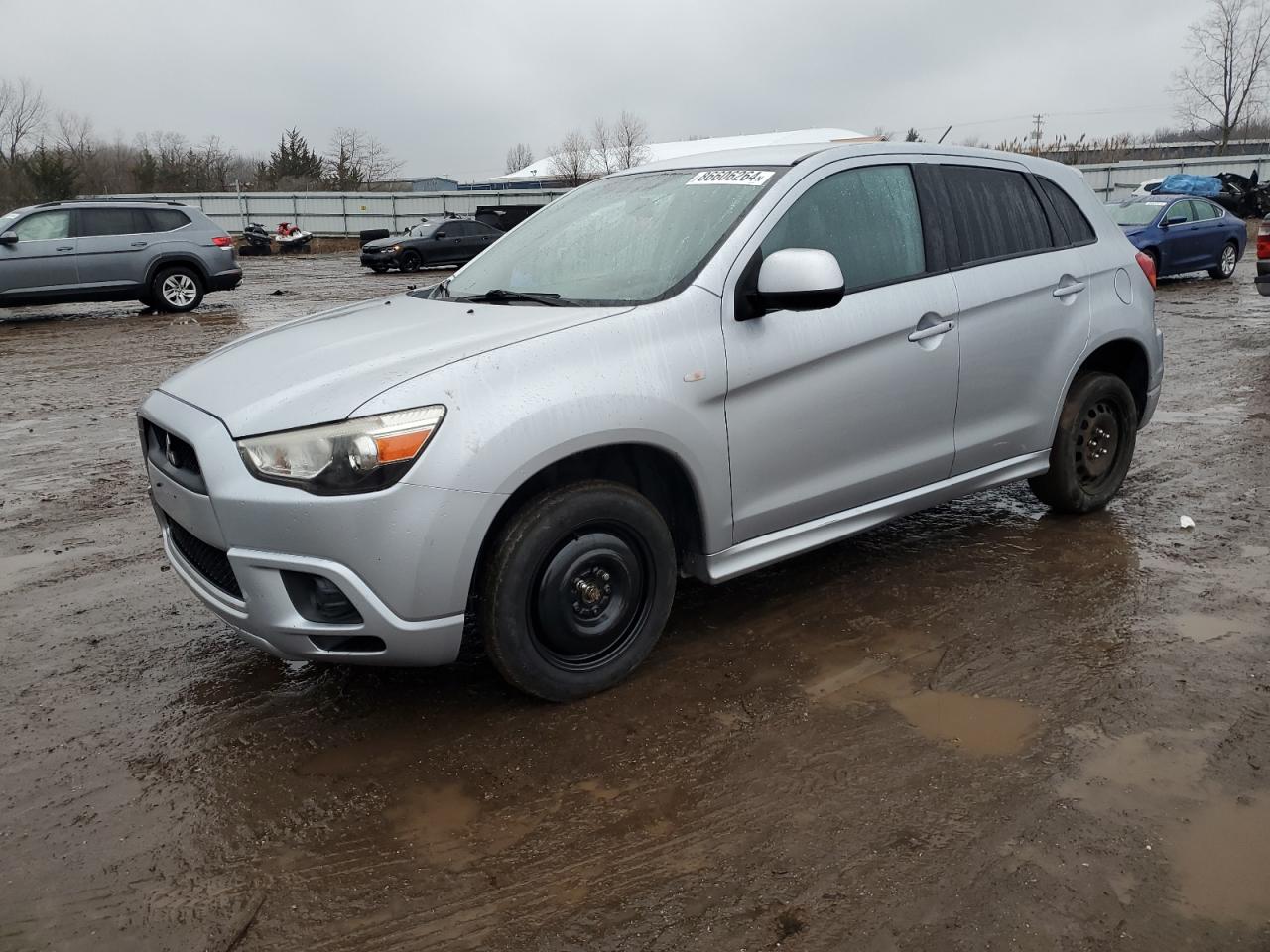 MITSUBISHI OUTLANDER 2012