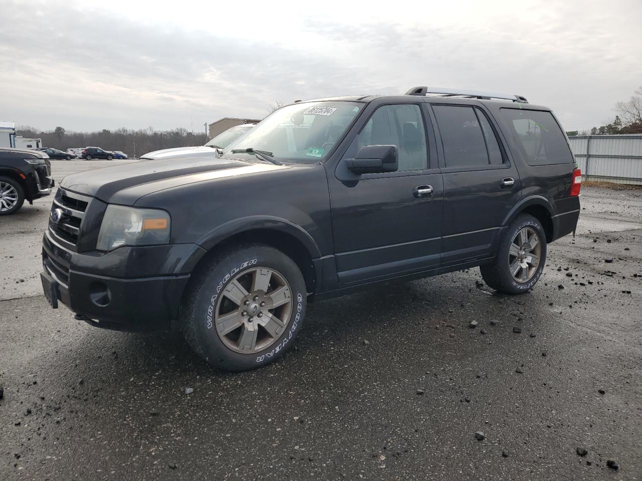 FORD EXPEDITION 2010