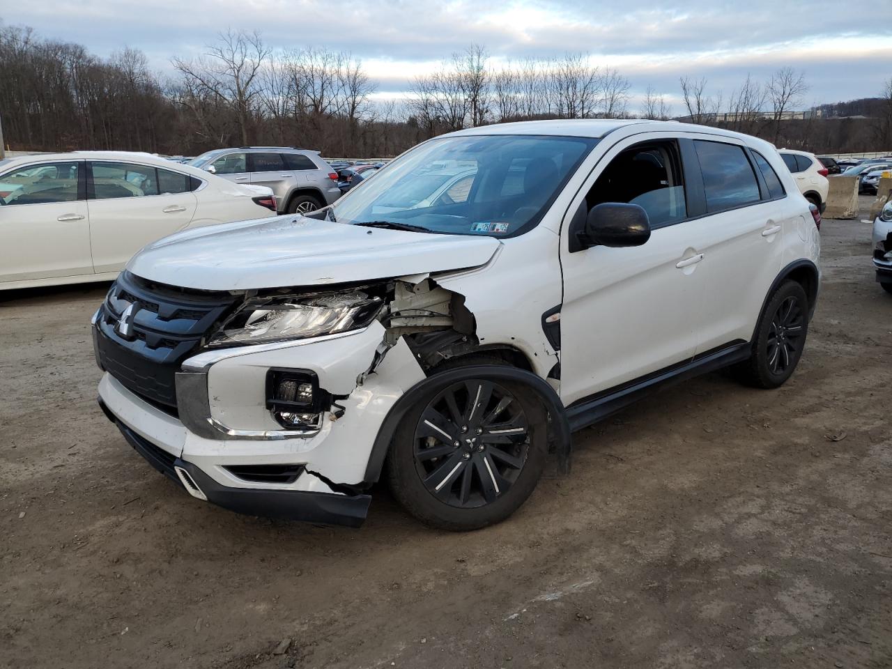 MITSUBISHI OUTLANDER 2022