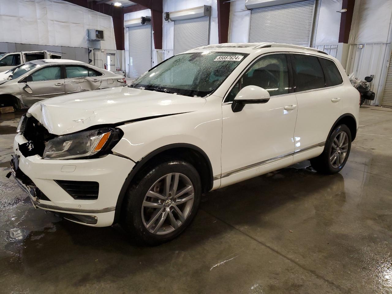 VOLKSWAGEN TOUAREG SP 2016
