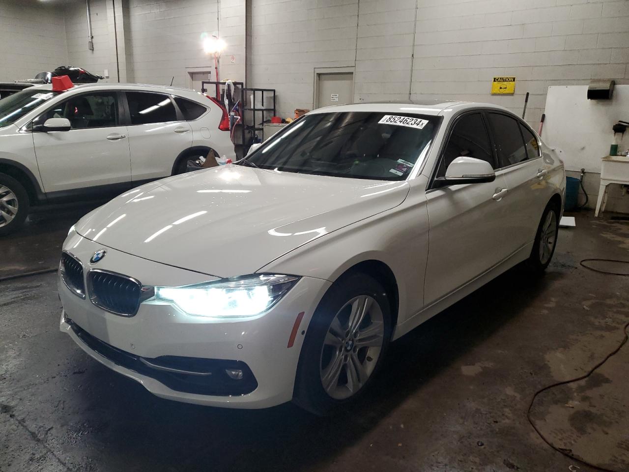 BMW 330 XI 2017