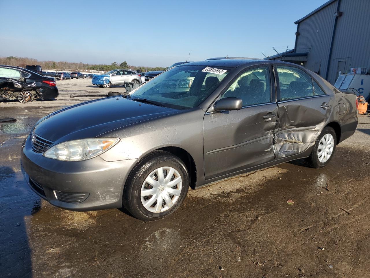 TOYOTA CAMRY LE 2005