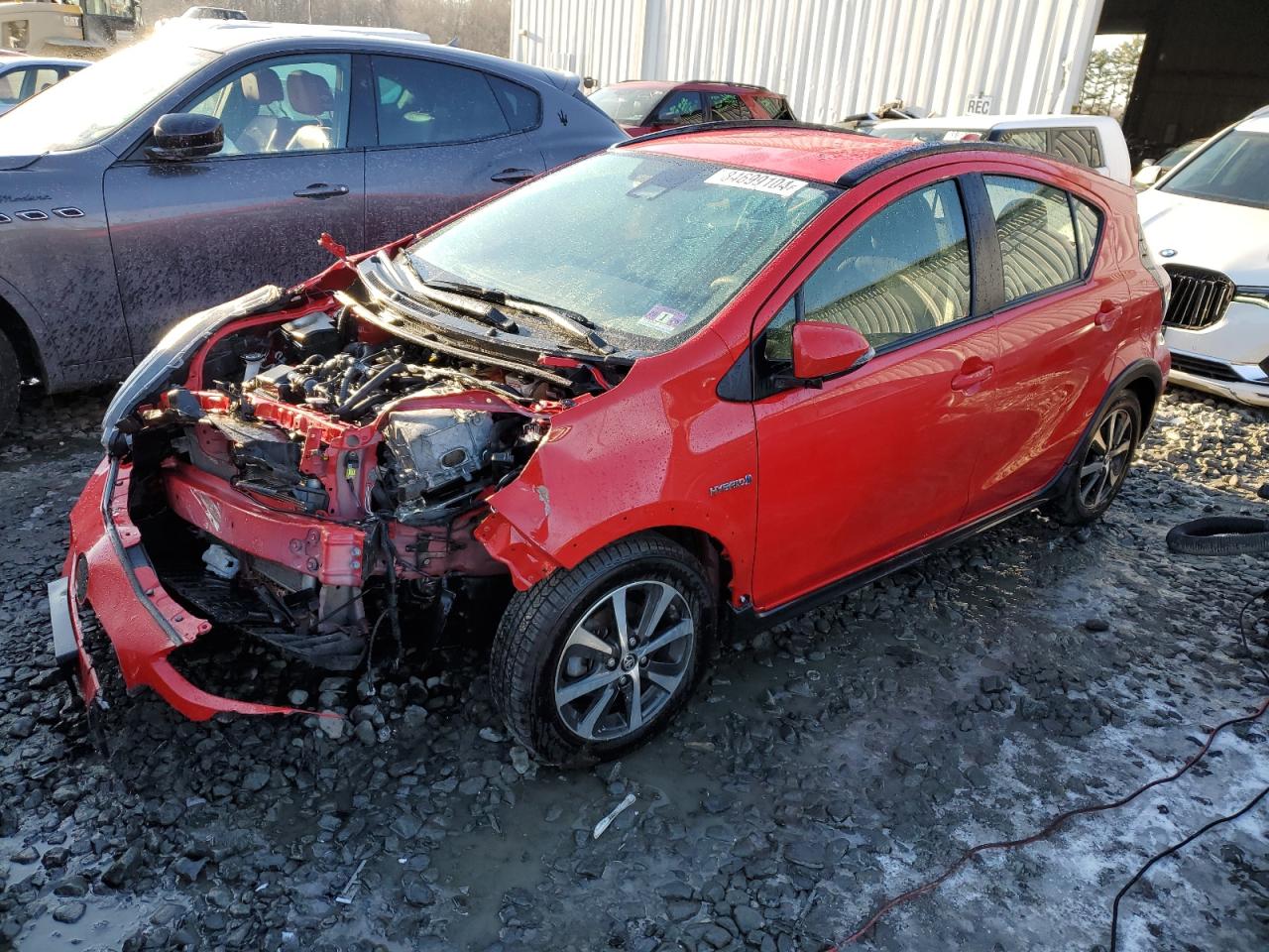 TOYOTA PRIUS C 2019