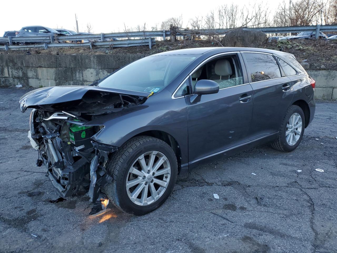 TOYOTA VENZA 2011