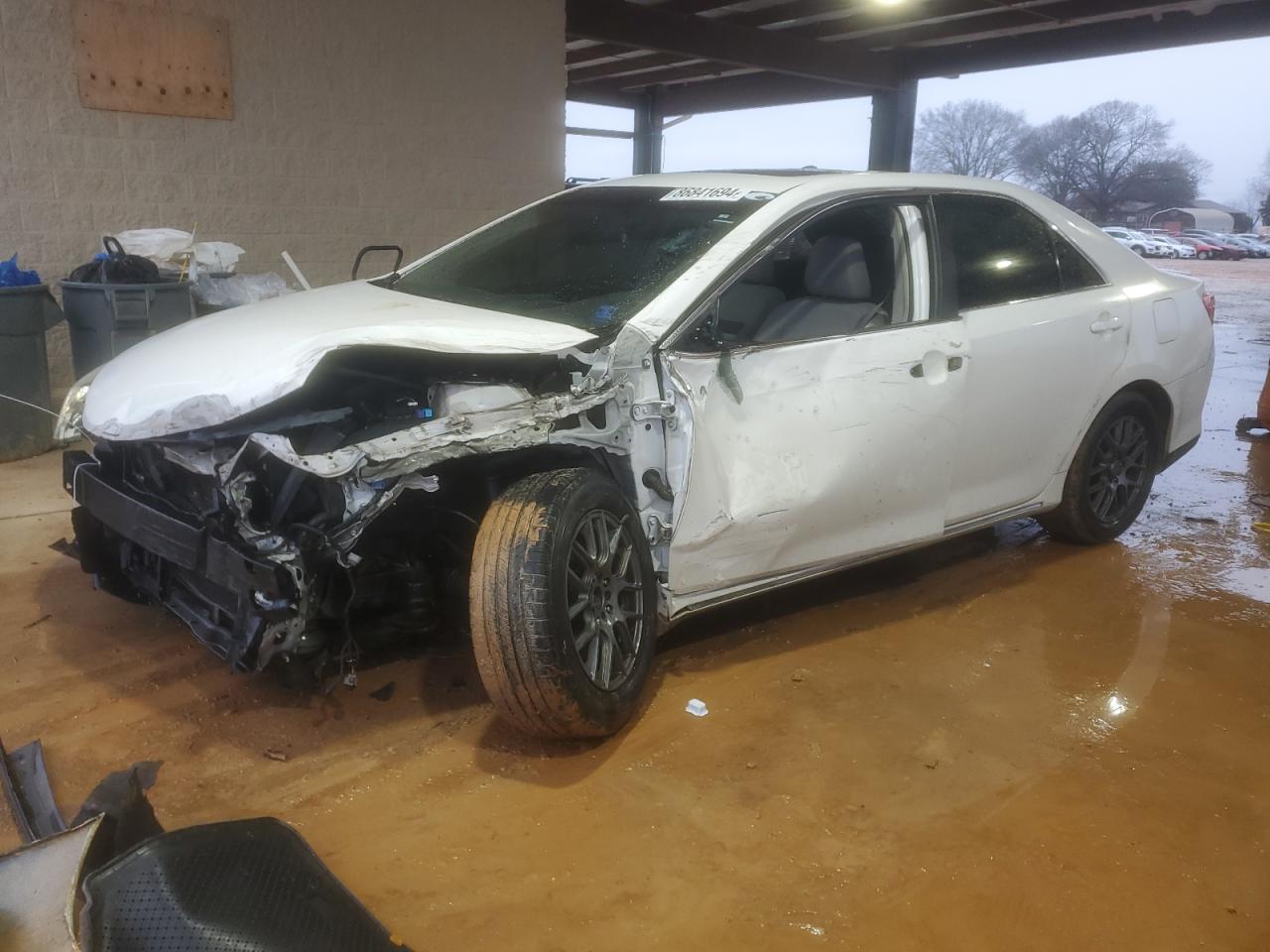 TOYOTA CAMRY BASE 2012
