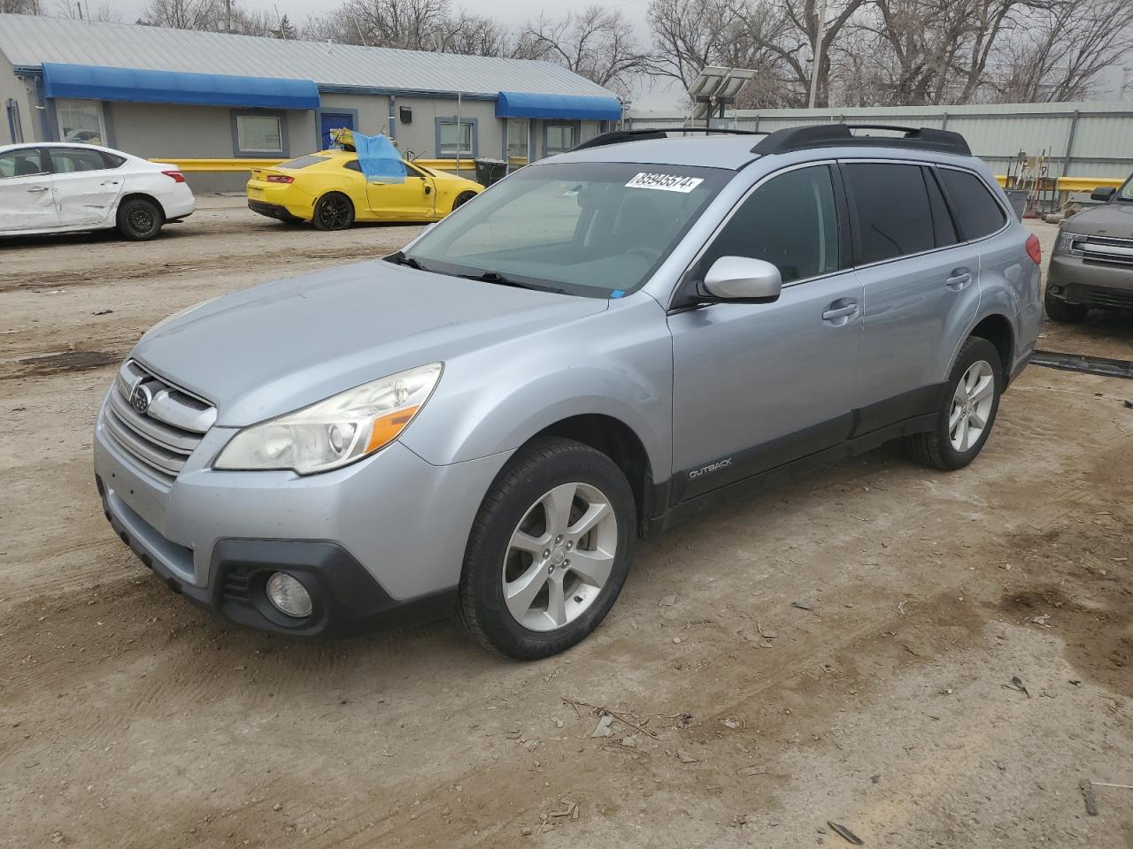 SUBARU OUTBACK 2. 2014