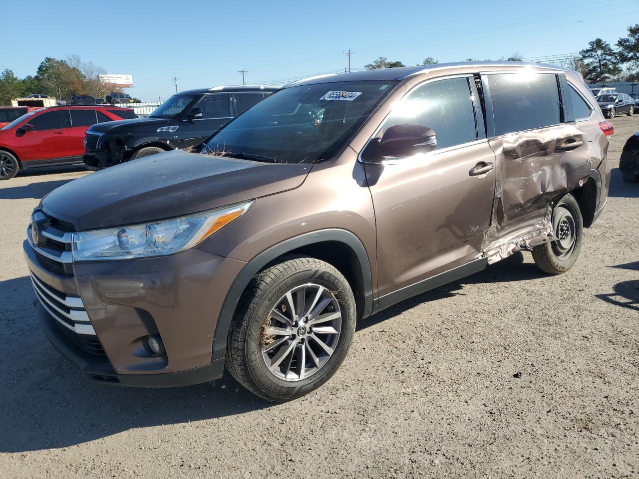 TOYOTA HIGHLANDER 2019
