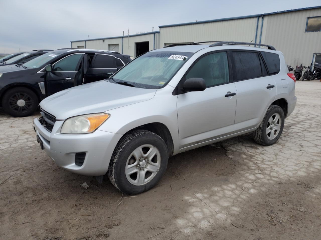 TOYOTA RAV4 2011