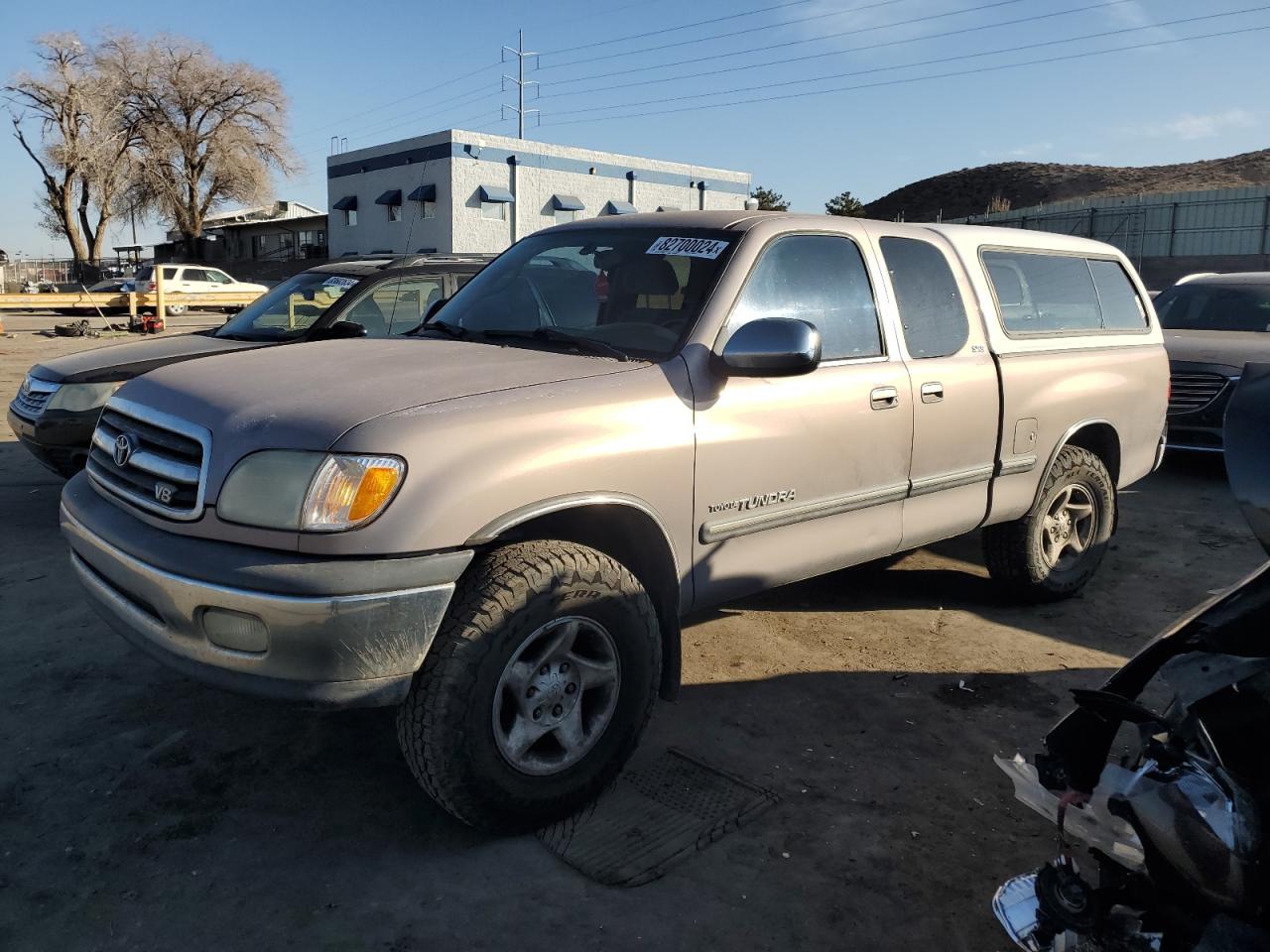 TOYOTA TUNDRA ACC 2001