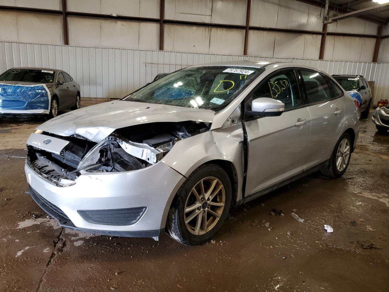 FORD FOCUS SE 2017