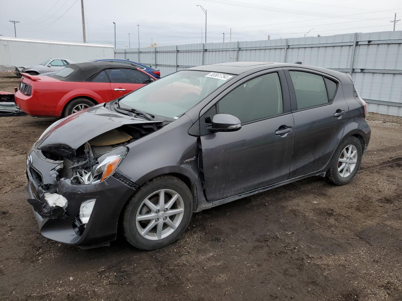 TOYOTA PRIUS C 2015