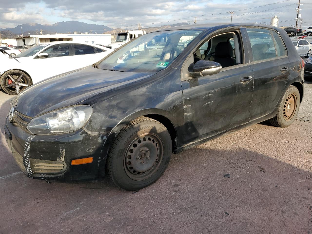 VOLKSWAGEN GOLF 2010