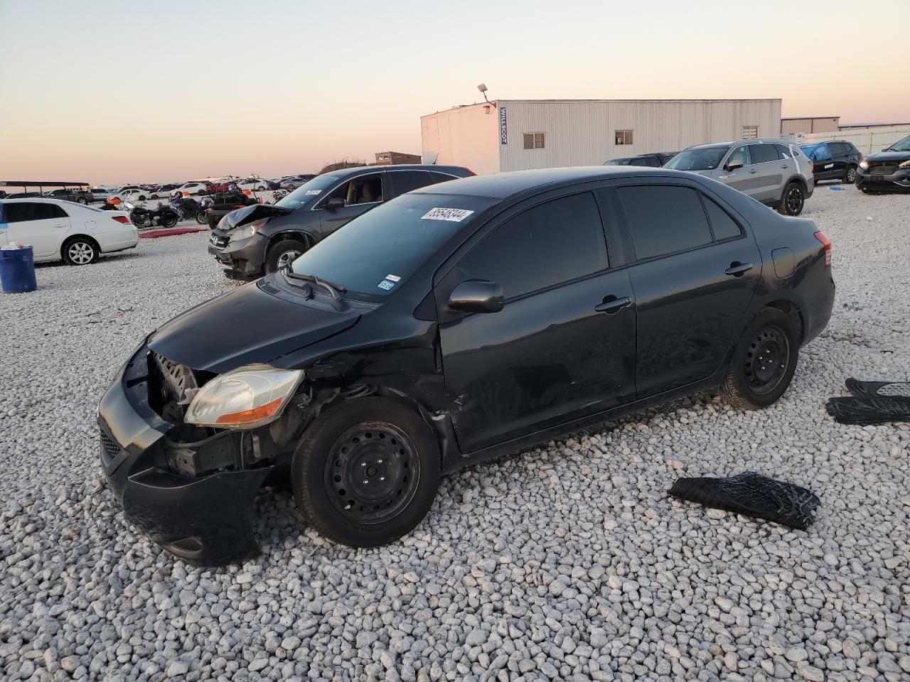 TOYOTA YARIS 2010