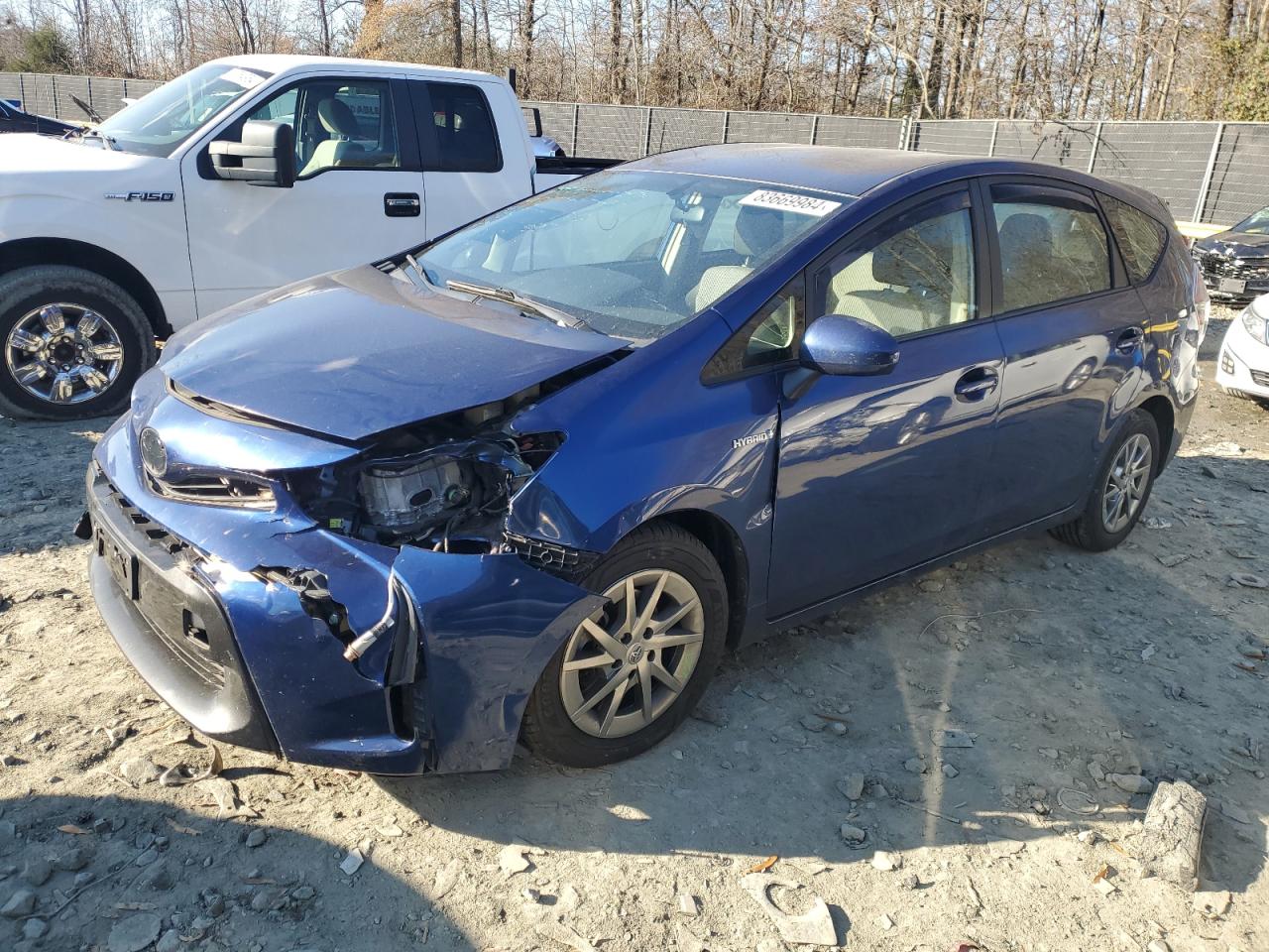 TOYOTA PRIUS V 2015