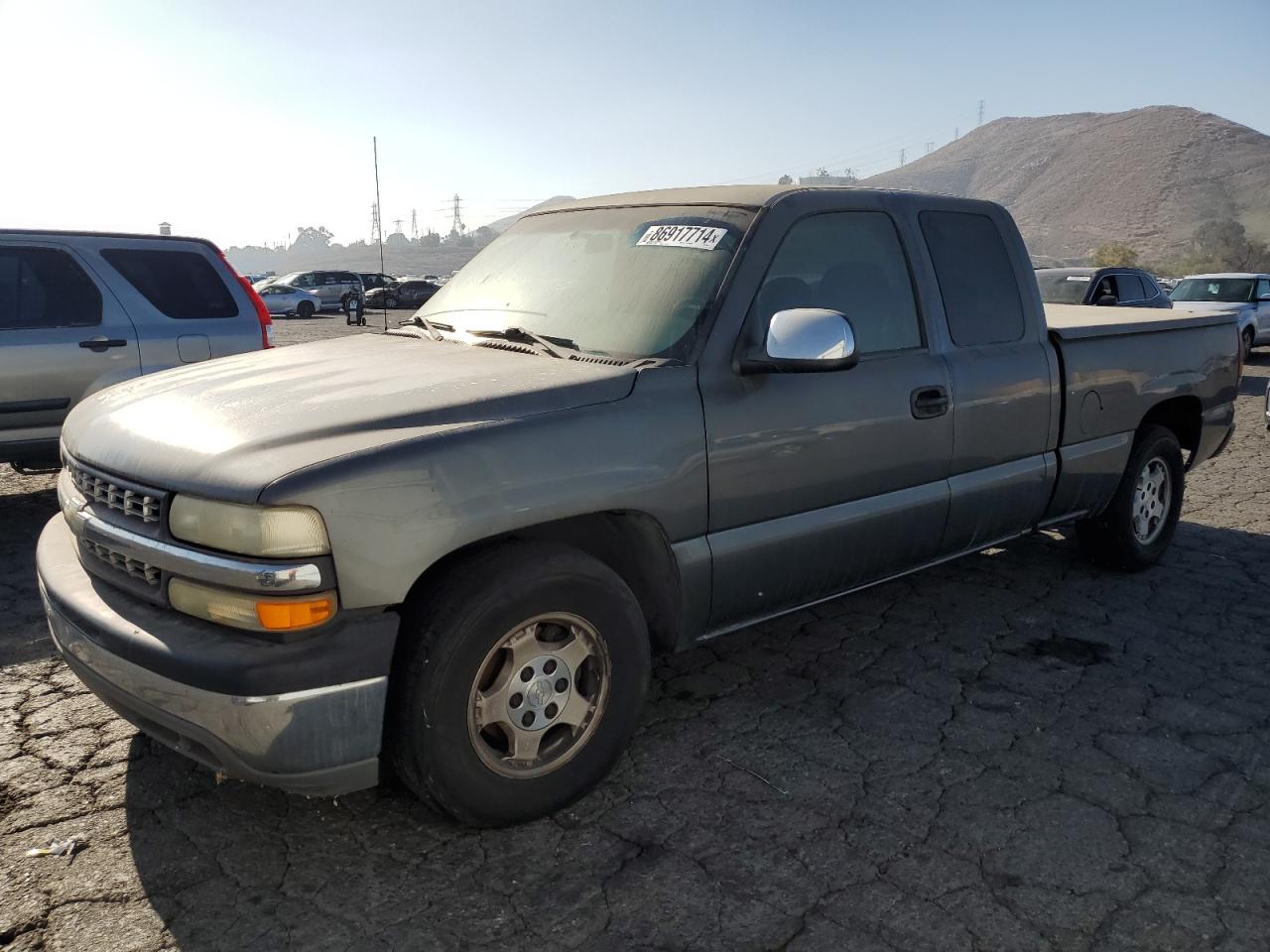 CHEVROLET SILVERADO 2001