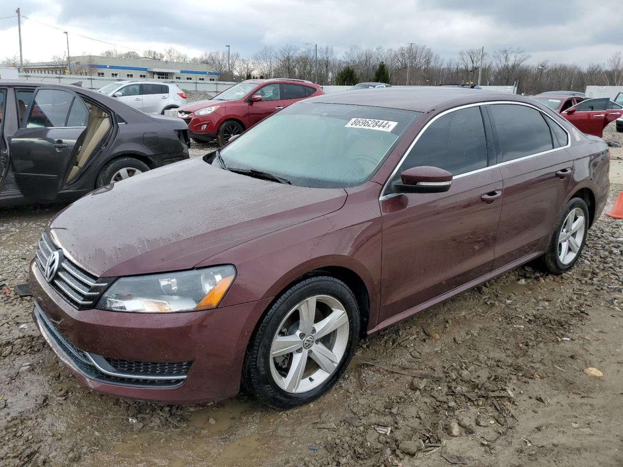 VOLKSWAGEN PASSAT SE 2013