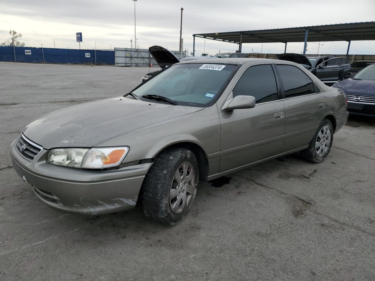 TOYOTA CAMRY CE 2001