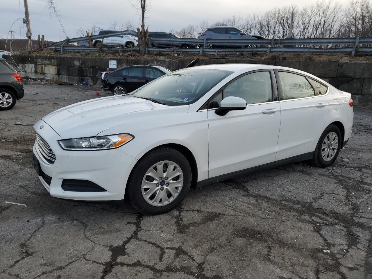 FORD FUSION S 2013