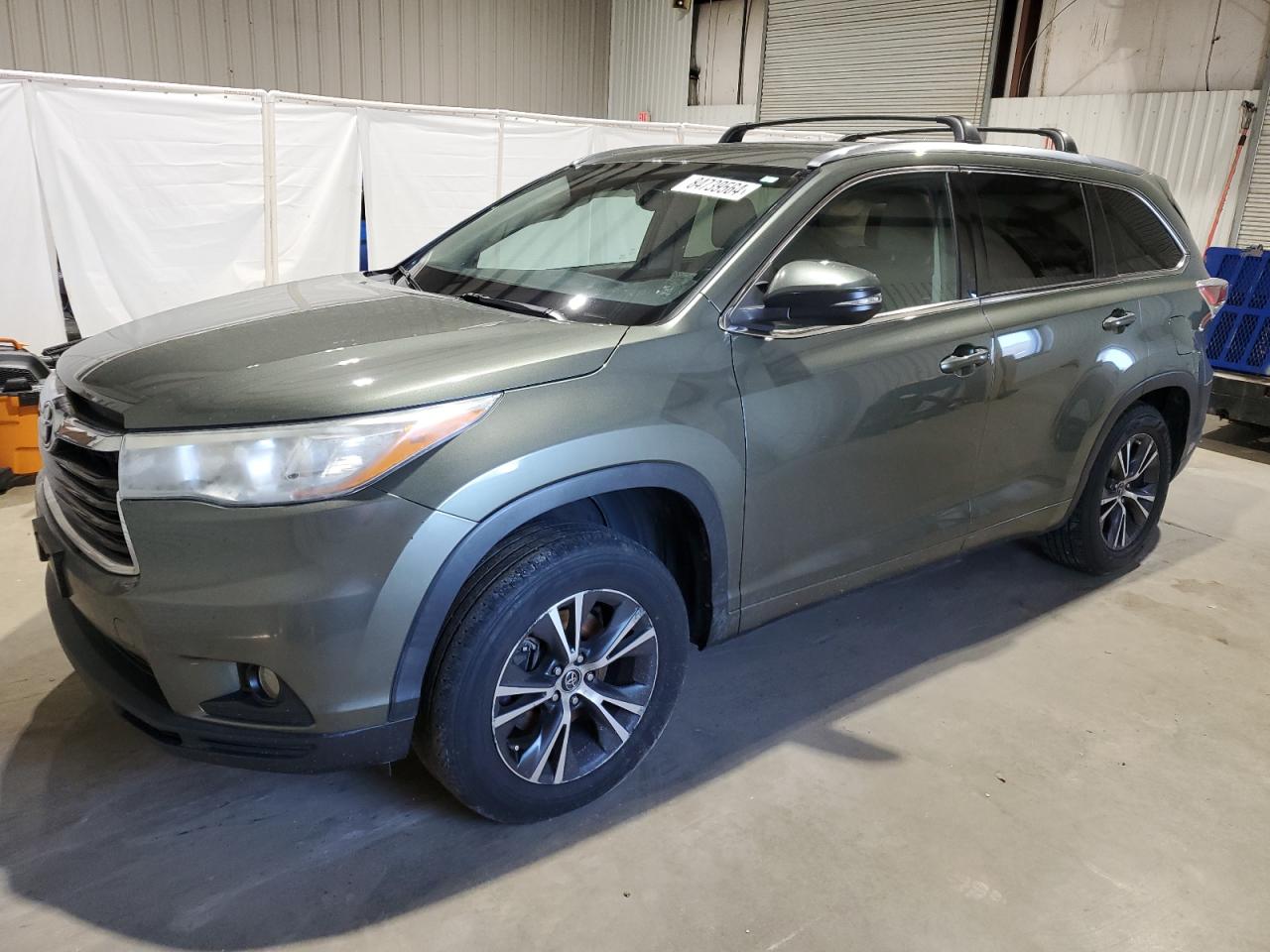 TOYOTA HIGHLANDER 2016