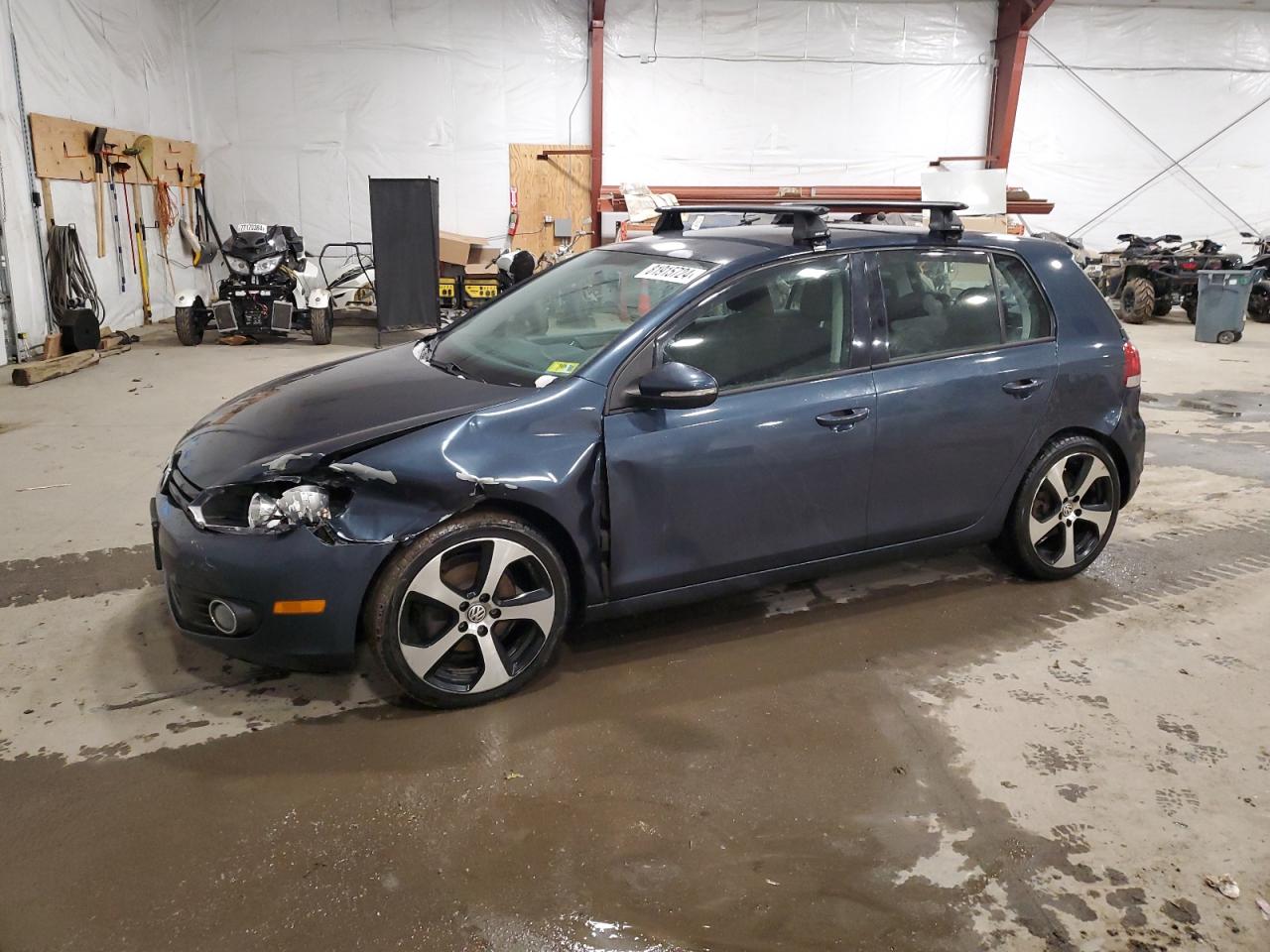 VOLKSWAGEN GOLF 2013