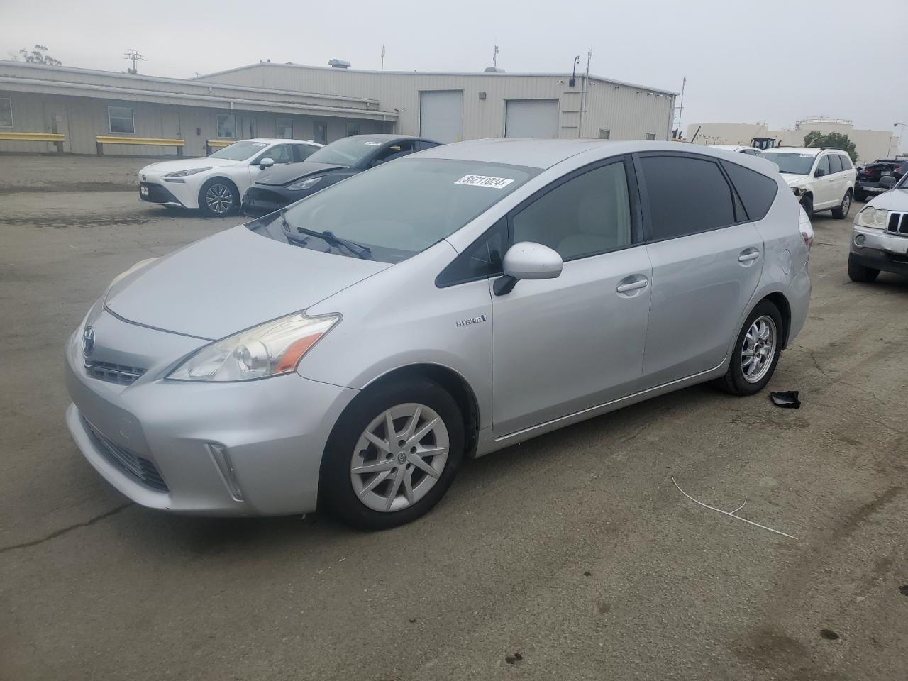 TOYOTA PRIUS V 2014