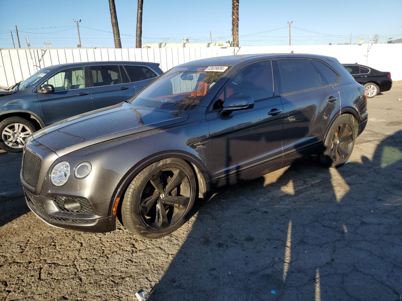 BENTLEY BENTAYGA 2018